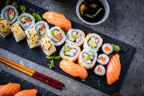 Sushi Kushi Współpraca